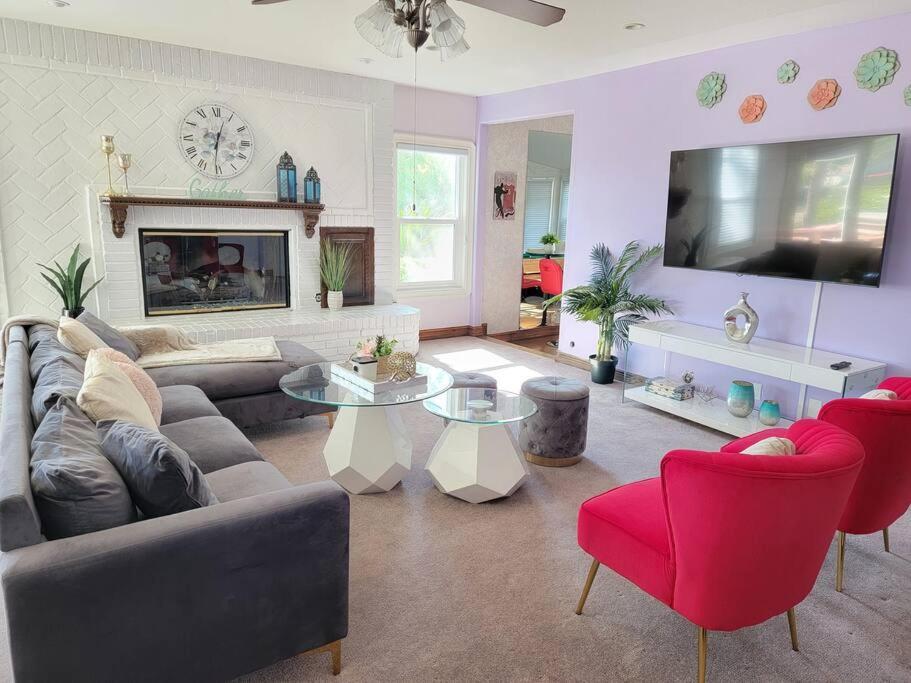 Luxury Hill With Spectacular View Anaheim